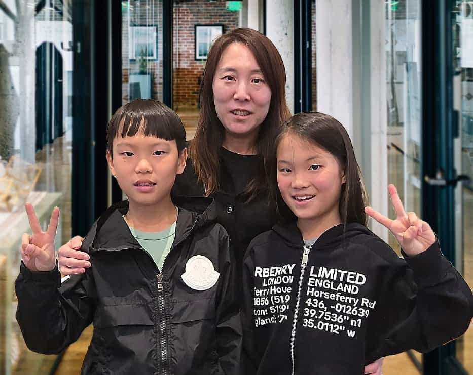 동민선 (김혜원, 김유빈)